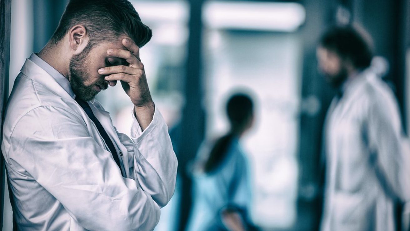 Lack of Sleep Tied to Physician Burnout, Medical Errors