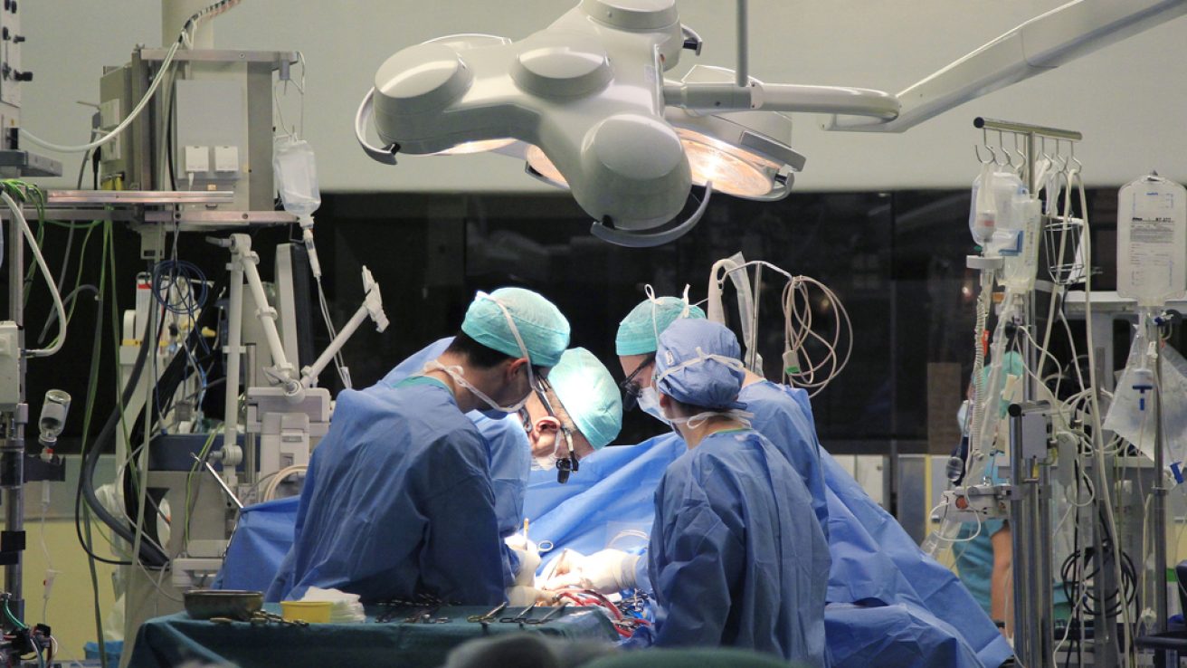 Outcomes Similar for Younger, Older Teens Undergoing Bariatric Surgery