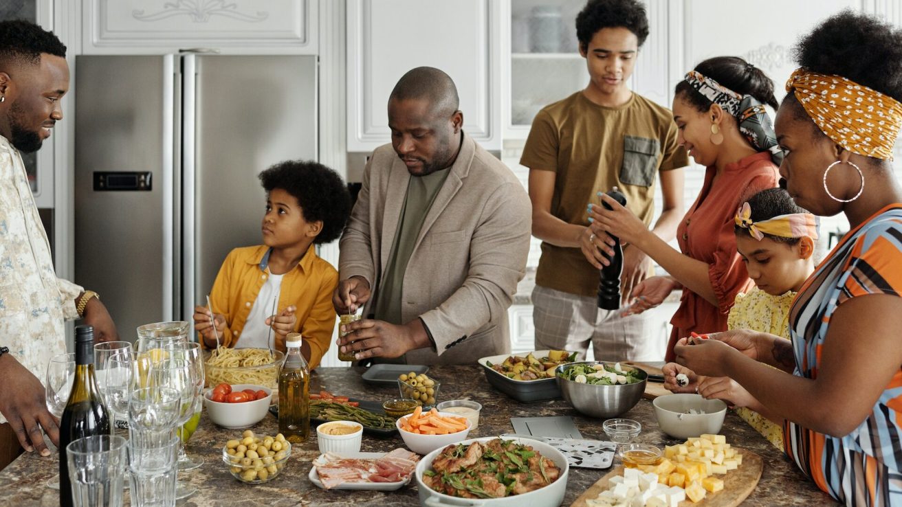 This randomized controlled trial demonstrated a lack of any significant differences in changes in cardiovascular disease risk factors (blood pressure and lipid levels) and weight loss among African Americans randomized to omnivorous or plant-based diets, both emphasizing soul food cuisine.
